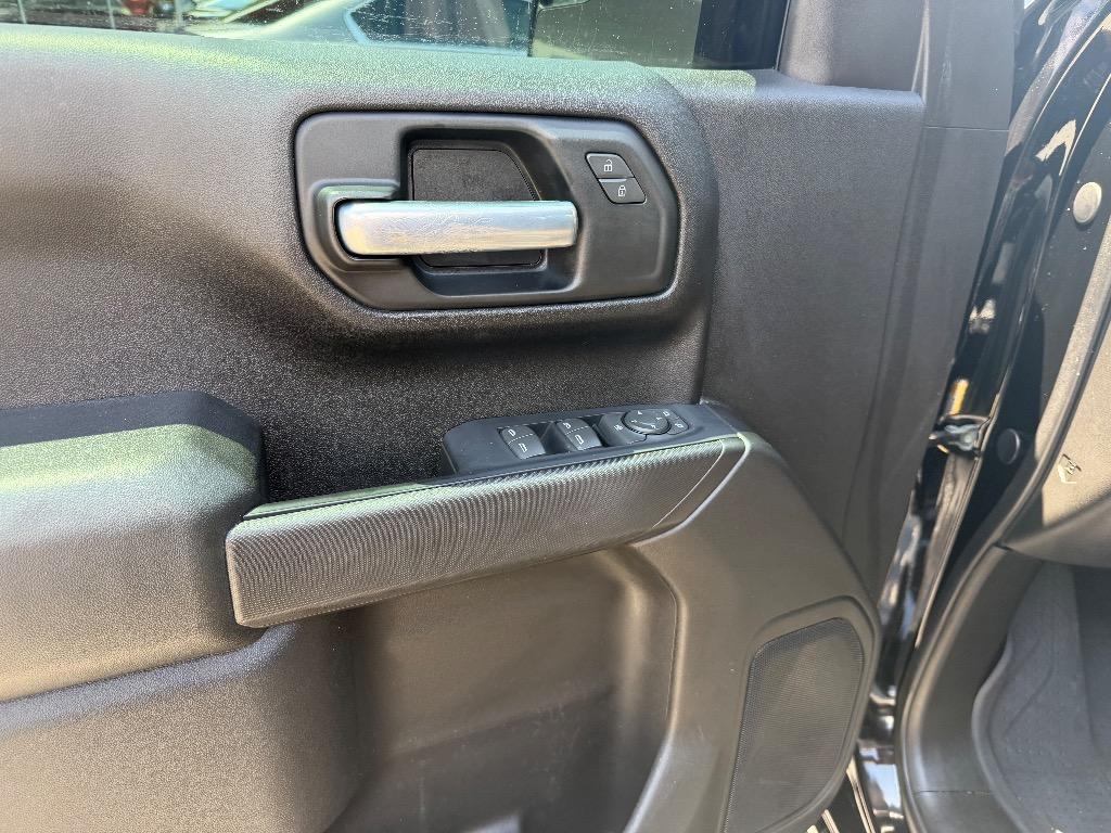 2019 Chevrolet Silverado 1500 Custom - Photo 23