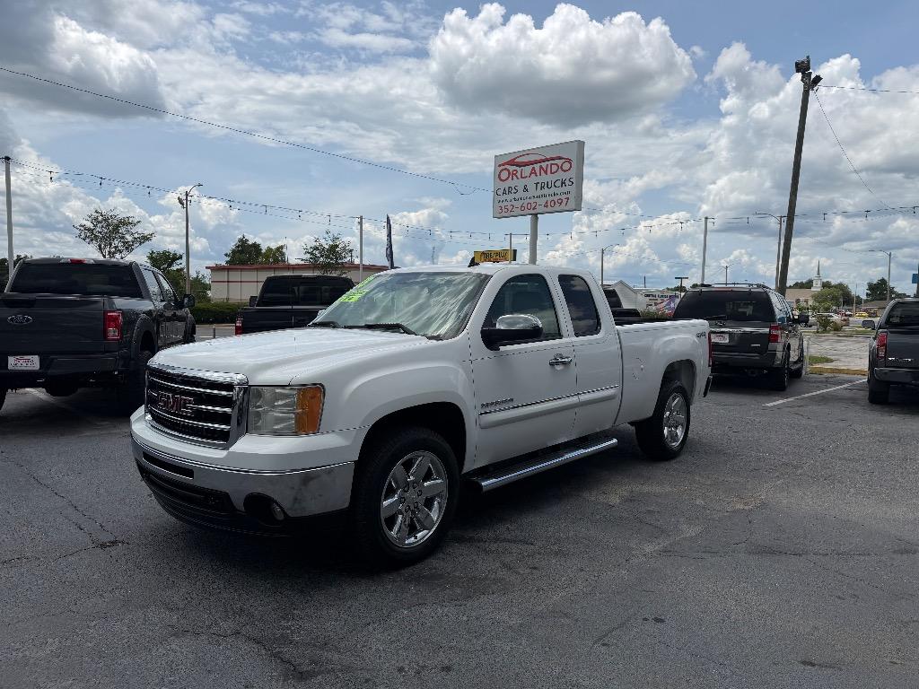 2013 GMC Sierra 4WD Extended Cab SLE MWB's photo